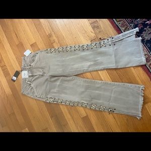 ONE TEASPOON Lace up jeans NWT